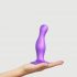 Strap-on-me Curvy M - gewellter, Sockel-Dildo (Lila) 